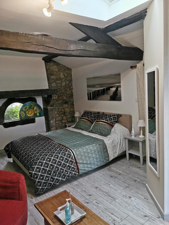 La Chambre De La Pomerie Chiché Buitenkant foto
